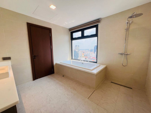 PREMIUM TWO BEDROOM FOR RENT-BKK1 🍀
