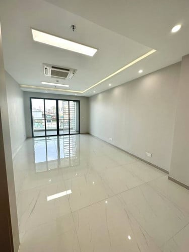 Space For Rent|Olampia📍