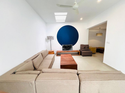 VINTAGE FOUR BEDROOM FOR RENT-TONLE BASSAC 🍀