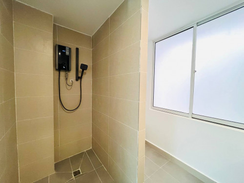 VINTAGE FOUR BEDROOM FOR RENT-TONLE BASSAC 🍀