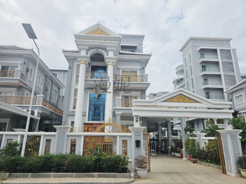 永旺森速 独栋别墅 5卧室 出租 3200$이온물센속 단독빌라 방5개짜리 임대 3200$