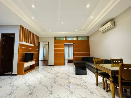 $650 | 2 BEDROOM APARTMENT WITH GYM AND SWIMMING POOL NEAR TOUL TOM POUNG AREA