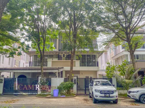 双拼别墅 | 炳发城 (Bingfa City)