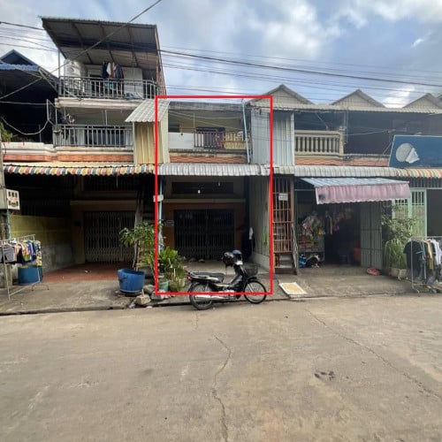 🏦House Available for Urgent Sale at a Special Price (Negotiable).
