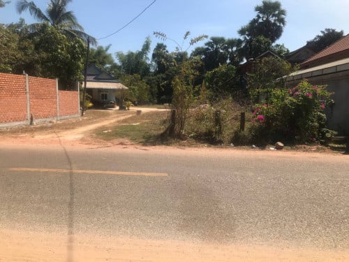 ๐ฆHouse Available for Urgent Sale at a Special Price (Negotiable).