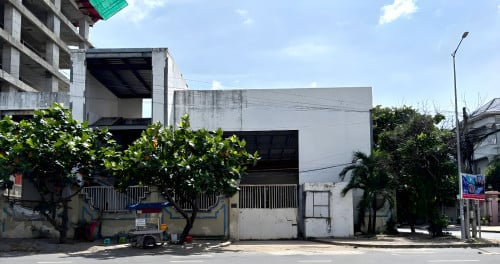 Building Shop House For Rent- Toul Kork, Corner House