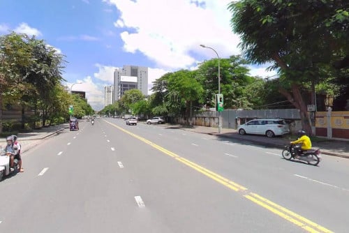 ដីលើផ្លូវព្រះនរោត្តមជួល Commercial Land Along Norodom Blvds For Rent 41m x 32m