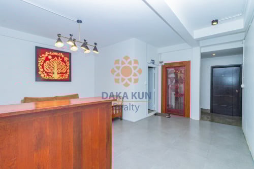 Hostel for Rent in Commercial Area on Soksan Road - Siem Reap City