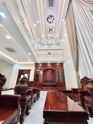 Modern 09 Bedrooms Villa For Rent Near Aeon Mall Sen Sok