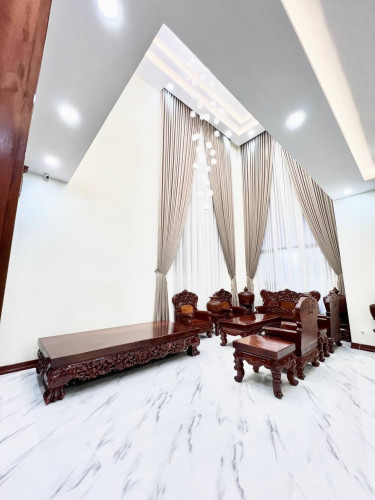 Modern 09 Bedrooms Villa For Rent Near Aeon Mall Sen Sok