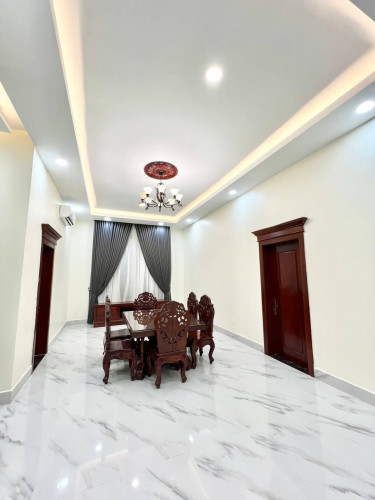 Modern 09 Bedrooms Villa For Rent Near Aeon Mall Sen Sok