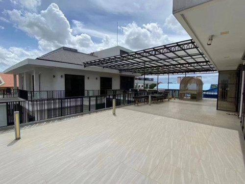 Spacious Villa 15 Bedrooms For Rent Close to airport international Phnom Penh