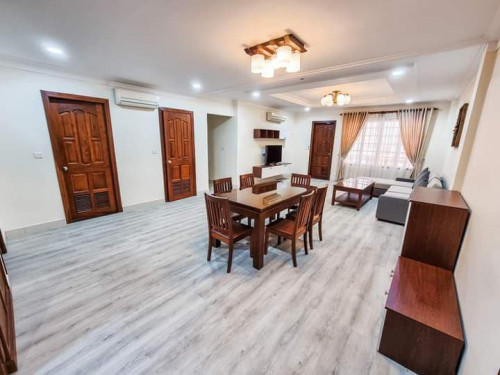 WESTERN THREE BEDROOM FOR RENT-BKK1 🍀
