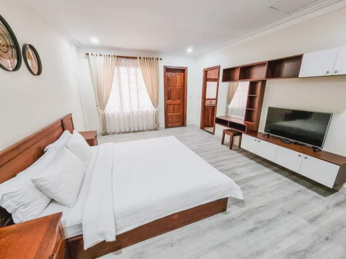 WESTERN THREE BEDROOM FOR RENT-BKK1 🍀