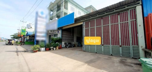 ឃ្លាំងជួល ៖ ជាប់ផ្លូវហាណូយ, សង្កាត់ឃ្មួញ, រាជធានីភ្នំពេញ