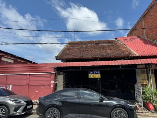 ផ្ទះជួលរឺដីជួល