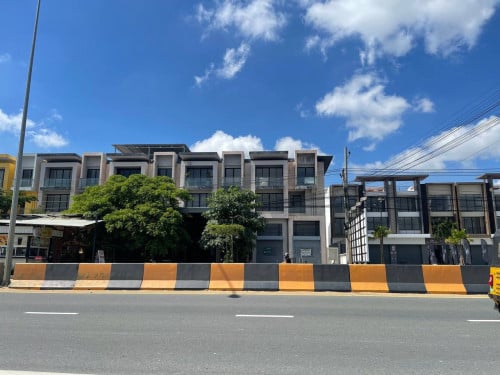 ផ្ទះសម្រាប់ជួលមួយល្វែងមានទីតាំងល្អណាស់