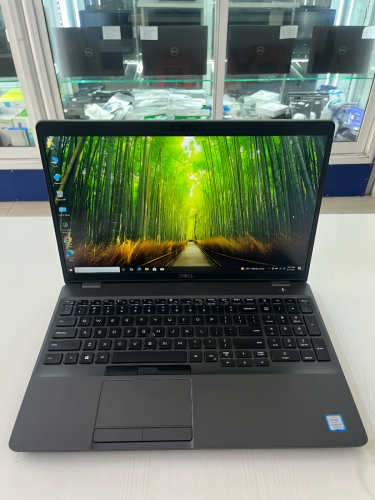 Dell latitude 5501Core i5-9300HRam 16GB DDR4 SSD 256GBScreen 15.6”FHD Keyboard light Price 289$
