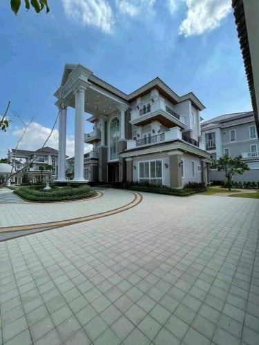 King Villa for Rent