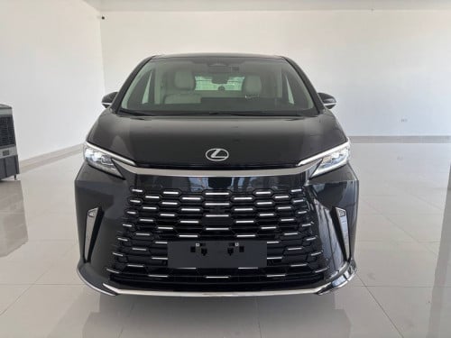 Lexus LM350h 2025 VIP 4 seats