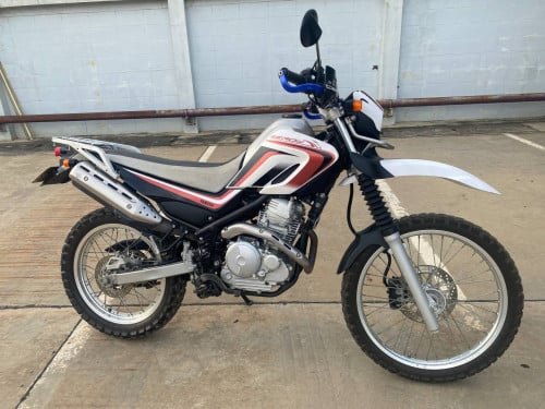 Yamaha Serow XT250