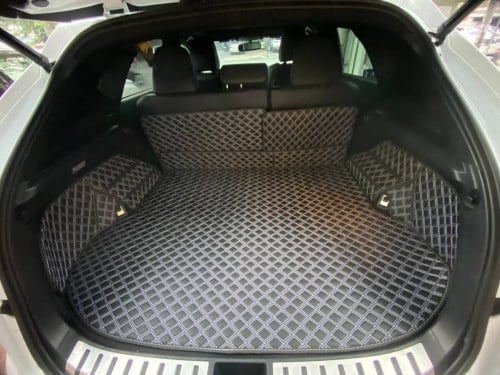 ឈុតកម្រាលក្រោយ