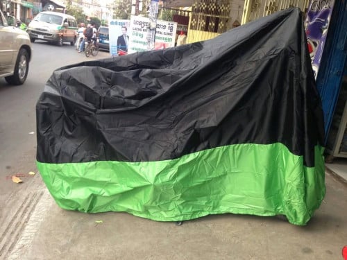 លក់ក្រណាត់គ្របម៉ូតូ