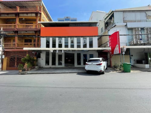 ហាងសម្រាប់ជួល នៅបឹងព្រលិត