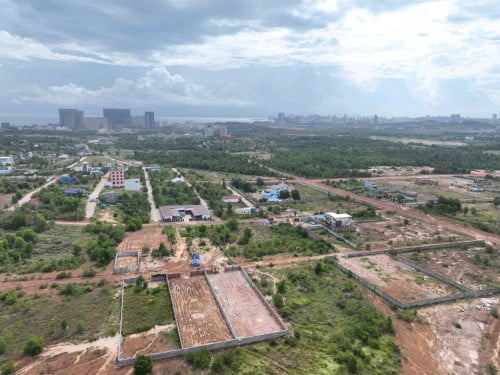 ដីលក់ខាត ក្រោមទីផ្សារ ចម្ងាយ2គីឡូពី🌊🏖អូត្រ្តេស