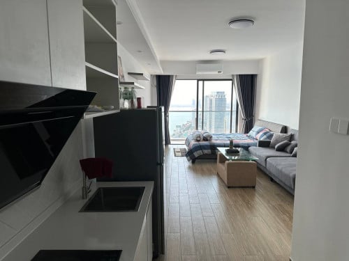 Condo at Morgan  level 36  studio room Best price for now is 85000$. Price from Morgan is $101000