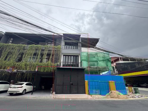 Shop House 4BR For Rent- Near Paññāsāstra University of Cambodia (PUC)