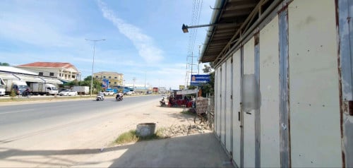 ផ្ទះ/ឃ្លាំងជួល ៖ ជាប់ផ្លូវជាតិលេខ3, ទួលកី, រាជធានីភ្នំពេញ