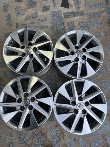 លក់យ៉ាន់សុីនAlphard Hybridវង់16