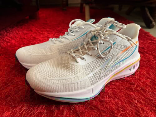 Brand Ouwhmba USA Size 41 99%