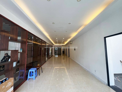 Hotel or Commercial Villa Pool For Rent In BKK1