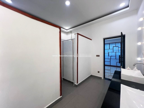 Hotel or Commercial Villa Pool For Rent In BKK1