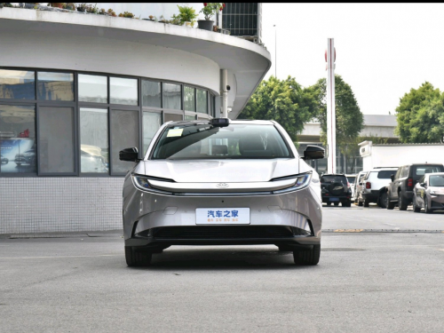 Toyota BZ5 EV 630 pro កក់ឥលូវនេះមានតម្លៃពិសេសជូន💥😍