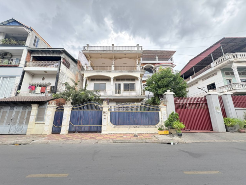 ផ្ទះសម្រាប់ជួលនៅទួលគោក ក្រោយពេទ្យលោកសង្ឃ