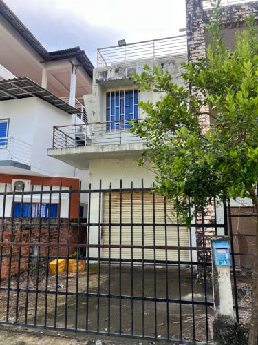 បុរី លក់