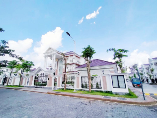 វីឡាឃីងAសម្រាប់ជួល នៅក្នុងបុរីប៉េងហួត 60m