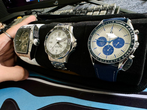 Combo Set Men Watch. Free 3Slot bag