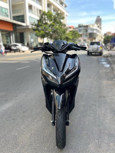 Honda Vario 2022 125cc មានពន្ធ ធានម៉ាសុីន2ឆ្នាំ​