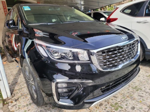 Kia Carnival 2020 V6 សាំង full option ថ្មី90% Urgent Sale!!!