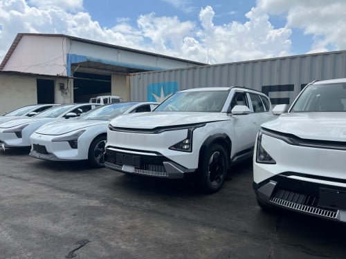 Kia EV5 Wave Option 720km ទើបមកដល់ស្តុកថ្មីៗ ✨