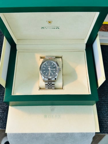 Men watch. Automatic 44mm