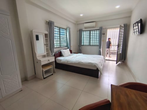 Nice Studio Apartment *elevator near Phnom Penh Tower, BKK1