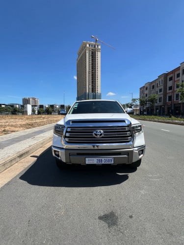 ឡានលក់ខ្លាញ់គោក្រមហ៊ុន2018សោរ2គ្រាប់