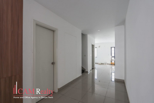 6 Bedrooms Shophouse for Rent | Chip Mong 271