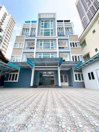 Building or ShopHouse for rent at BKK3