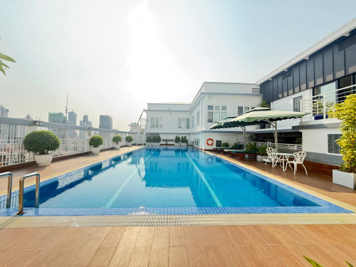 ELEGANT ONE BEDROOM FOR RENT-TONLE BASSAC 🍀